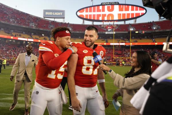 Chargers Chiefs Football